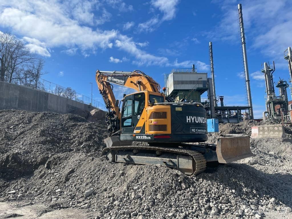 Hyundai HX235 Crawler excavators