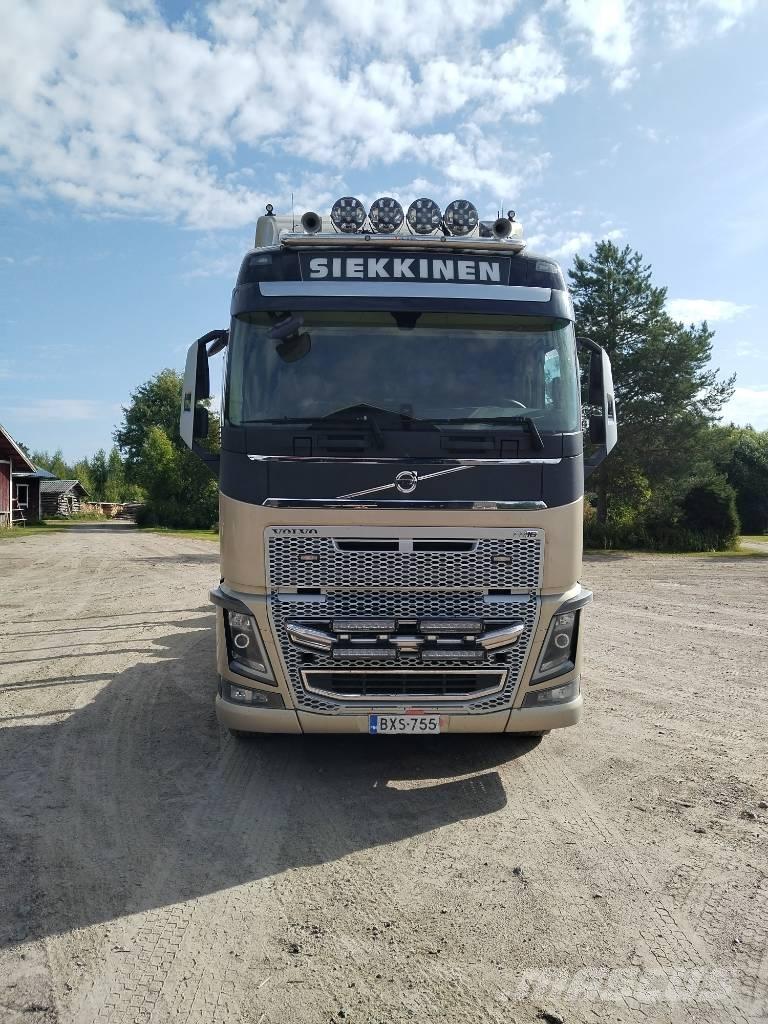 Volvo FH 16 750 Timber trucks