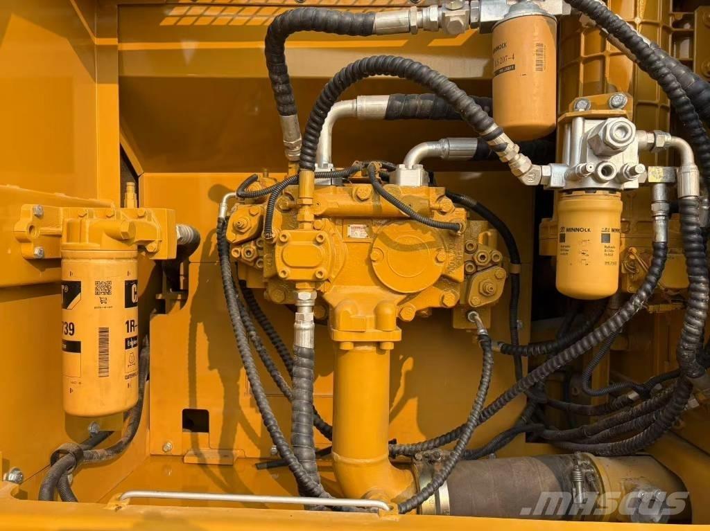 CAT 325 D Crawler excavators