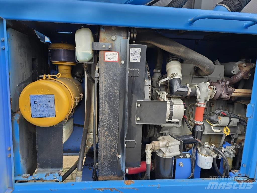 Aichi SR 21 A Telescopic boom lifts