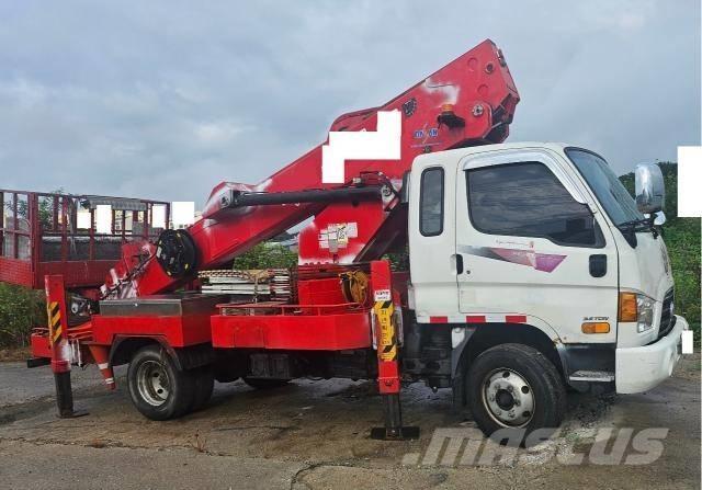  Dasan DS28 Truck mounted platforms
