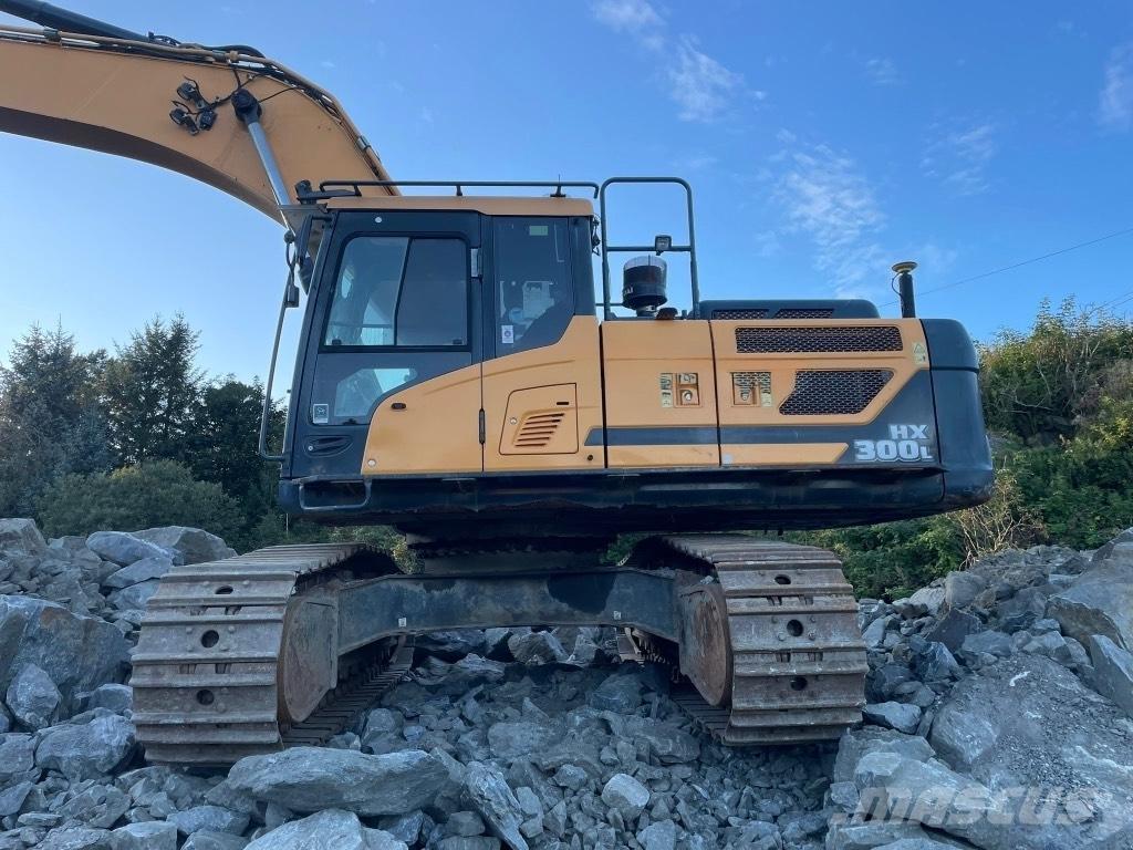 Hyundai HX 300 L Crawler excavators