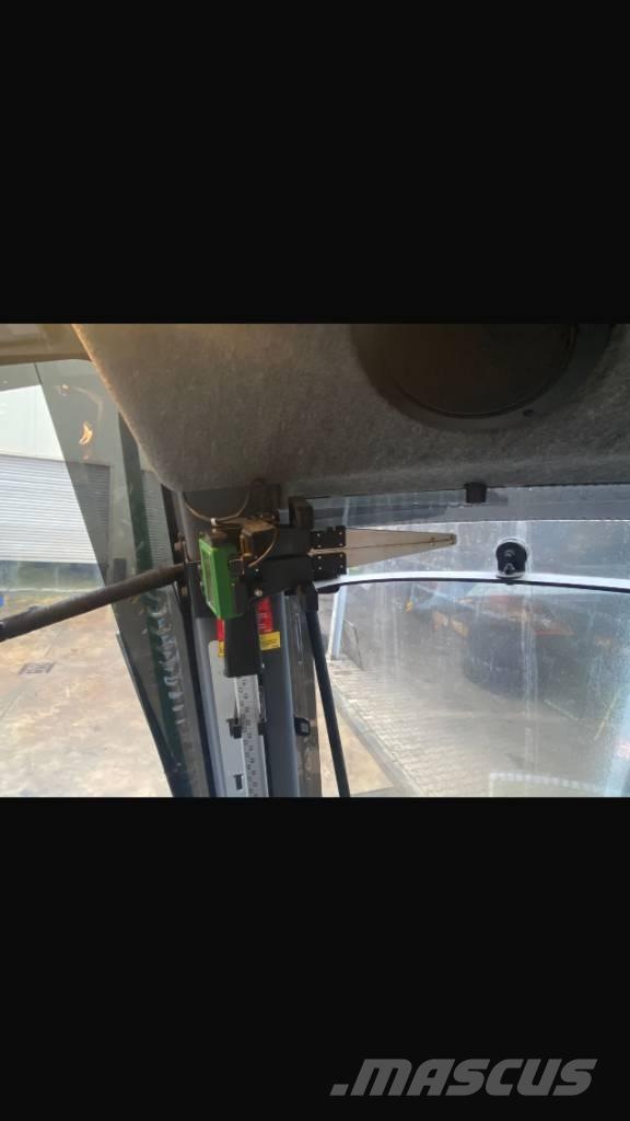 John Deere 1270 G Harvesters