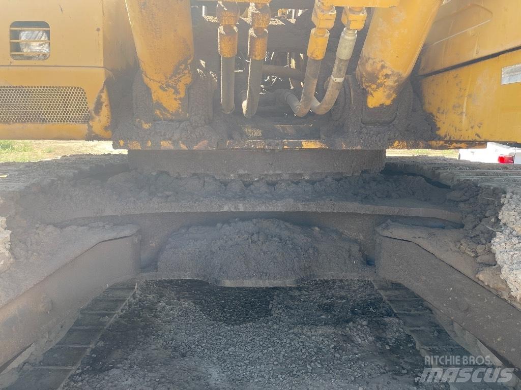 CAT 365 C L Crawler excavators