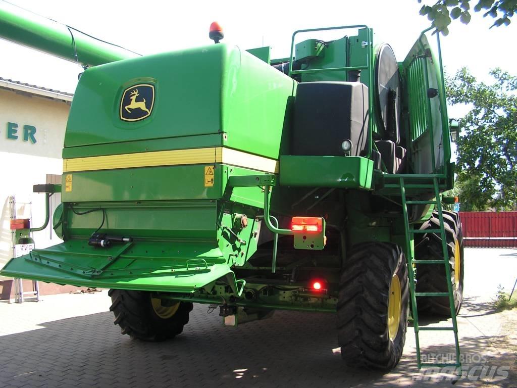 John Deere T660 Combine harvesters