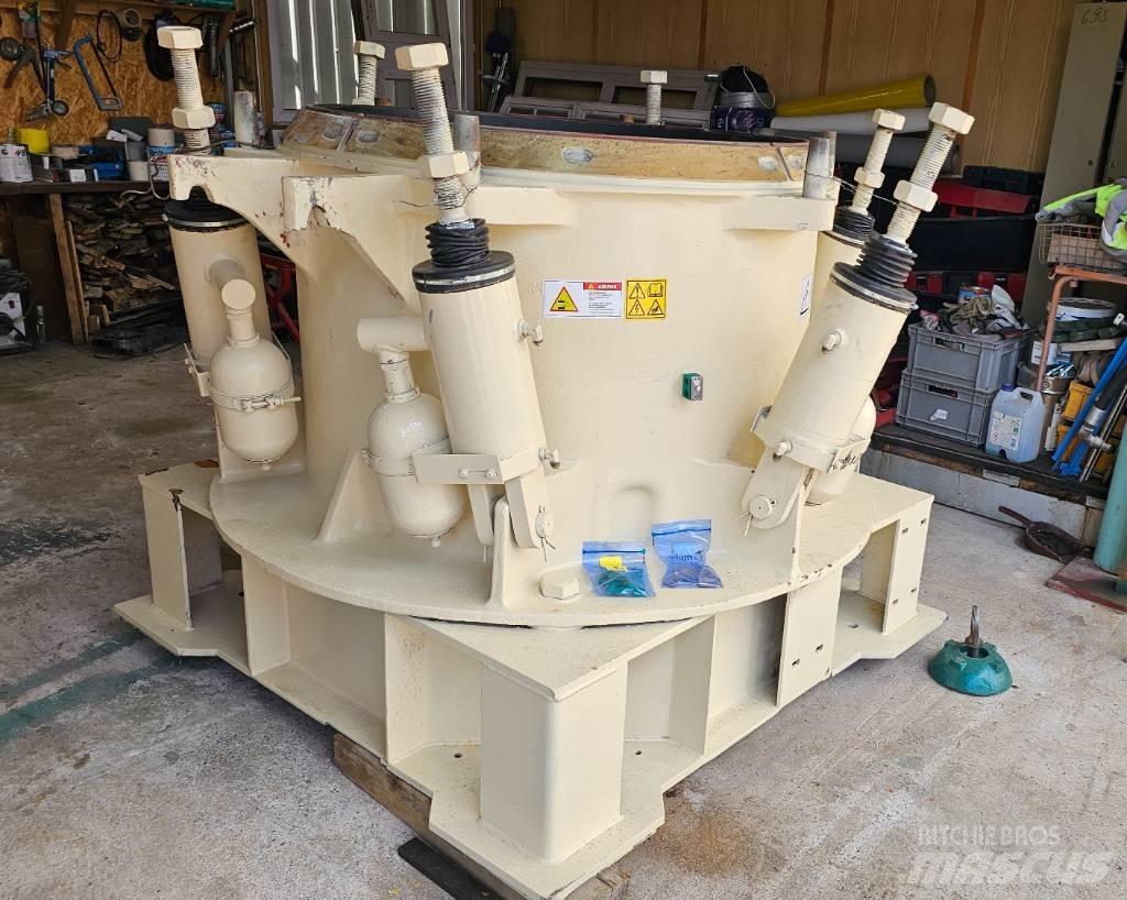 Metso Nordberg HP200 Screeners
