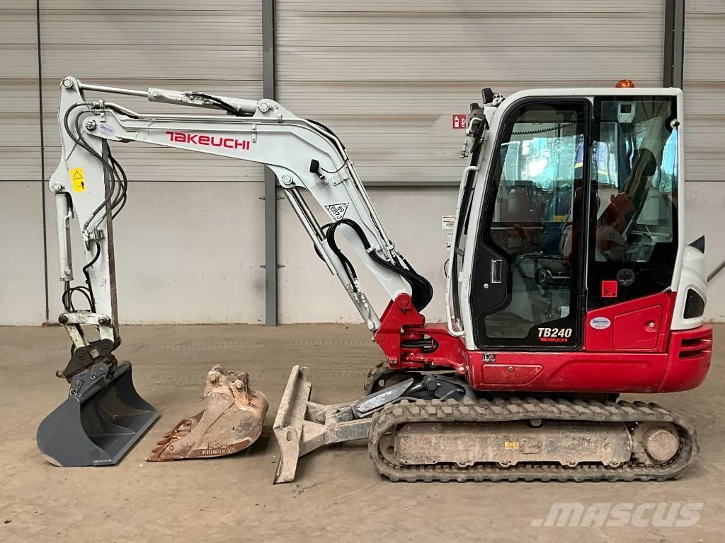 Takeuchi TB 240 Mini excavators < 7t (Mini diggers)