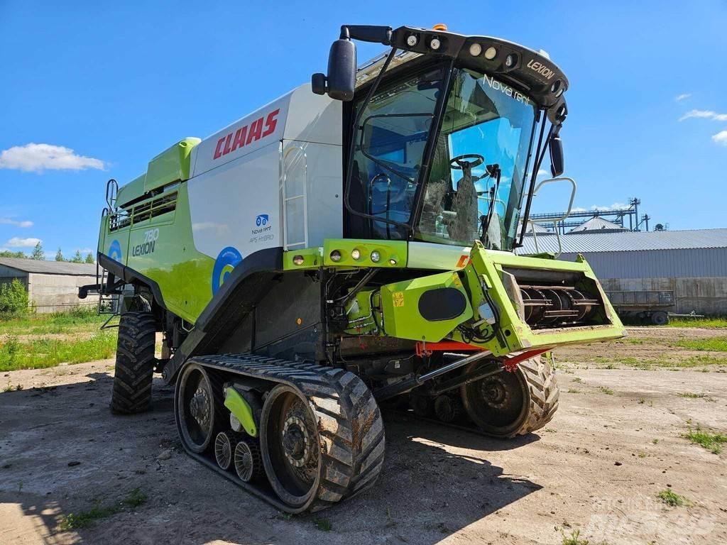 CLAAS Lexion 780TT Combine harvesters
