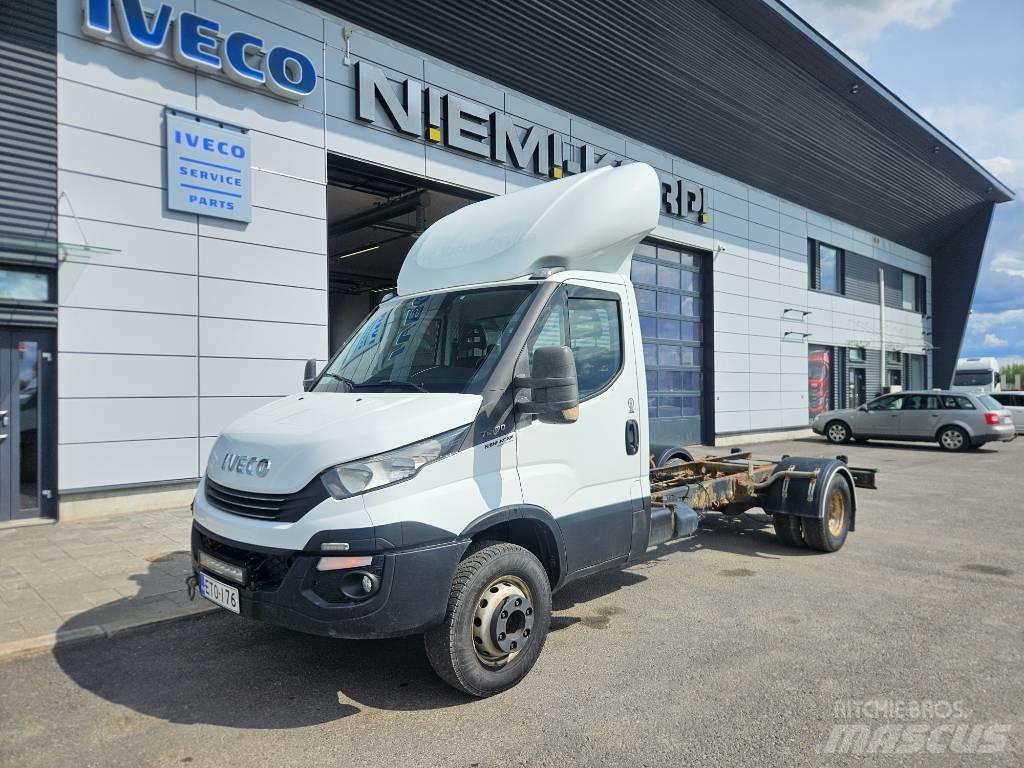 Iveco Daily 70C17 Box body
