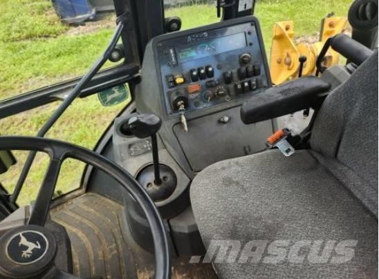 DEERE 310L EP Backhoe