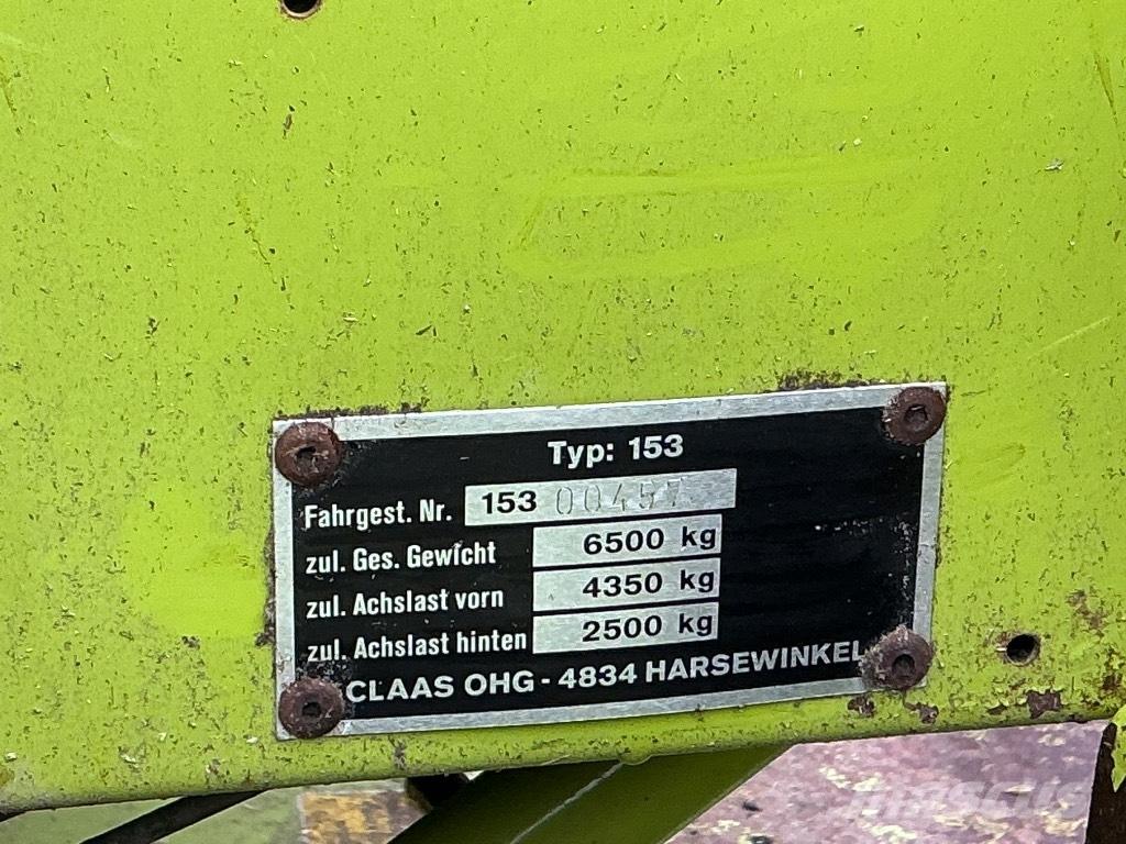 CLAAS 48 Combine harvesters