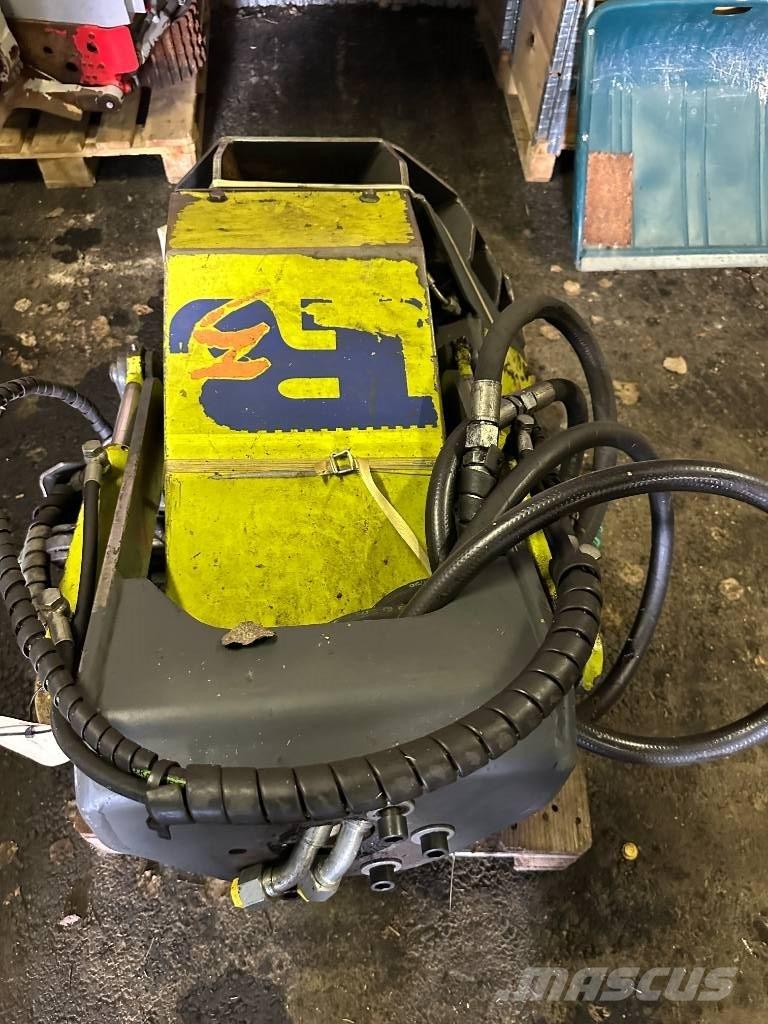  R3 CR R3 Harvester heads