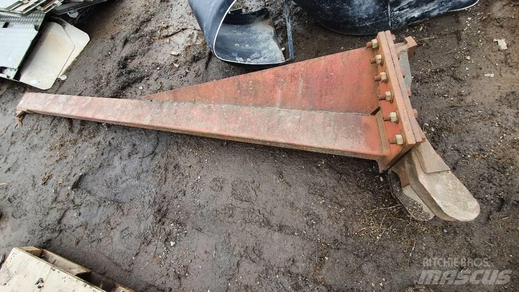  JIB  LIFTING BOOM Tracks, chains and undercarriage