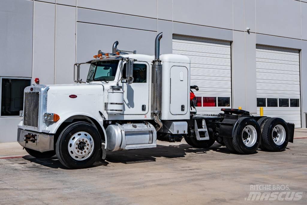 Peterbilt 379 Prime Movers