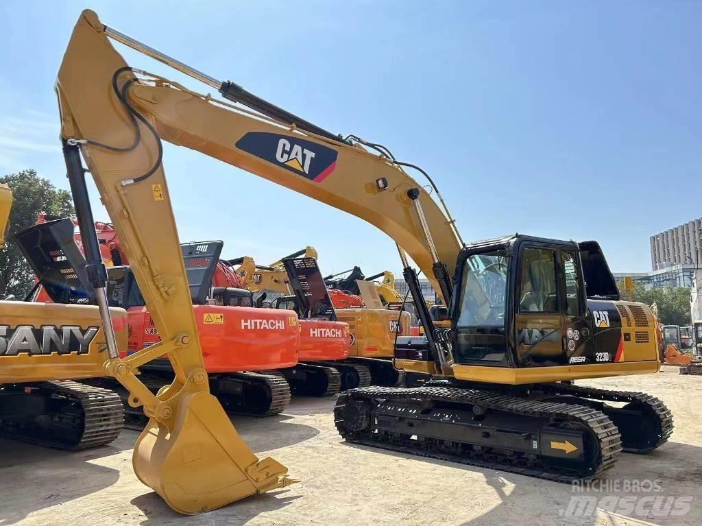 CAT 323 D Crawler excavators