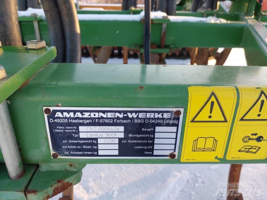 Amazone Cenius 3001 Cultivators