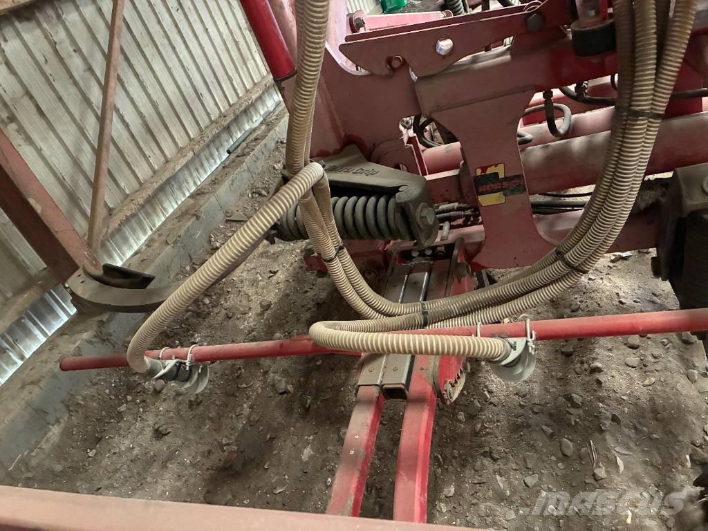 He-Va MultiSeeder 6 Drills