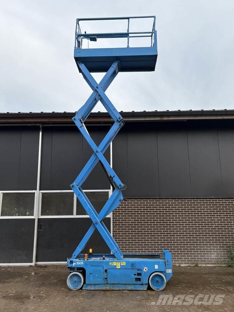 Genie 2032 Scissor lifts