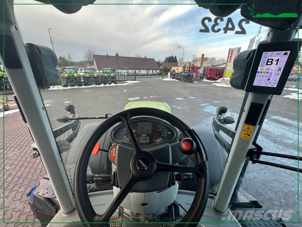 CLAAS Axion 850 Tractors