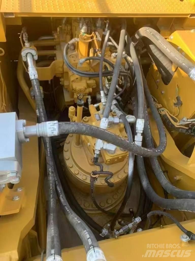 CAT 345GC Crawler excavators