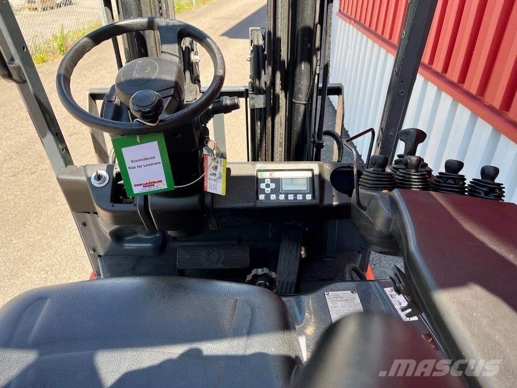 Toyota 8FBM18T Electric forklift trucks