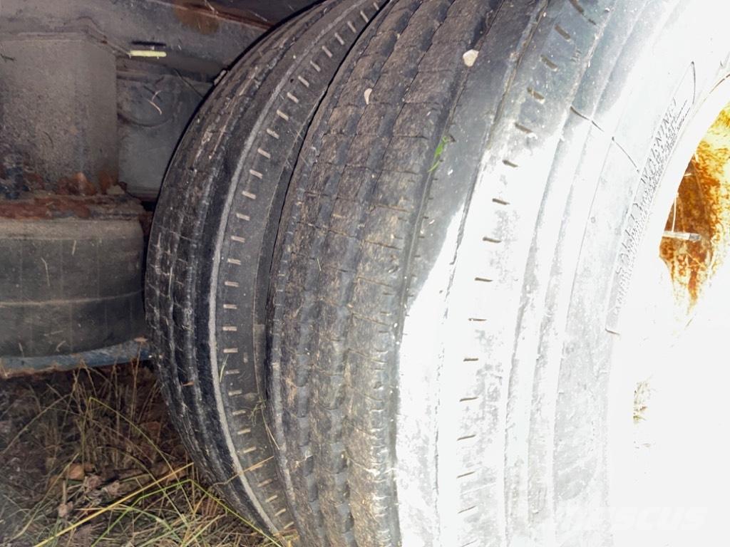 Nooteboom OSD 58 04V Low loader-semi-trailers