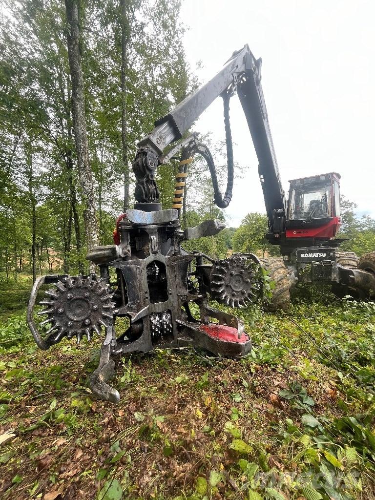 Komatsu 931 Harvesters