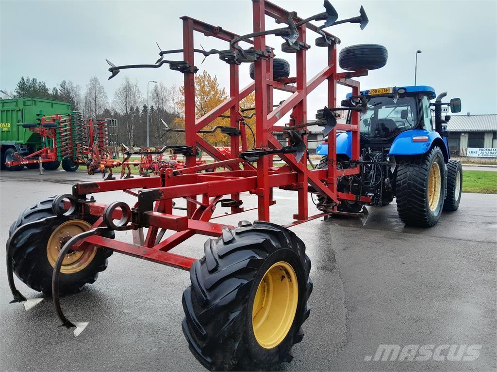 Väderstad Cultus 500 Cultivators