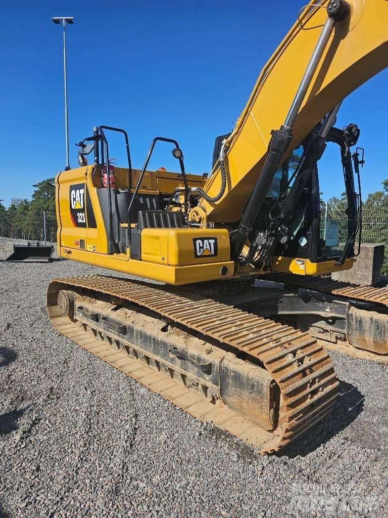 CAT 323 Crawler excavators