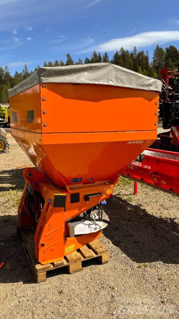 Rauch Axeo 18.1Q Sand and salt spreaders