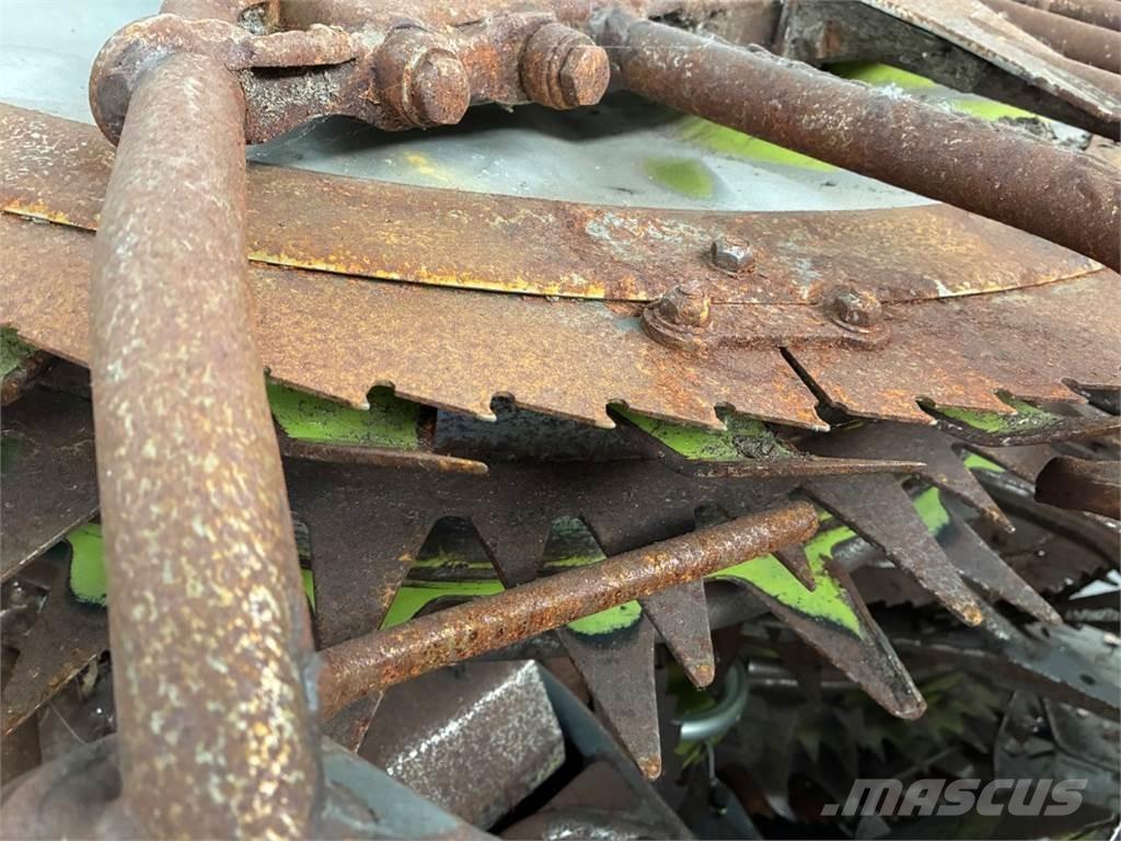 CLAAS Orbis 750 Farm machinery