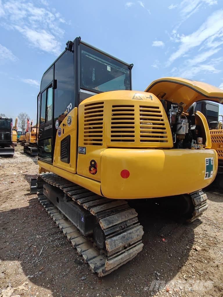 Komatsu PC 70 Crawler excavators