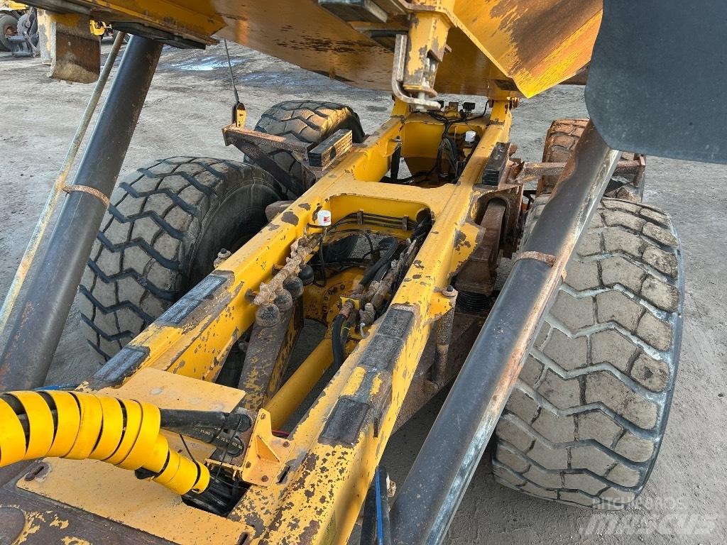 Volvo A40D Articulated Haulers