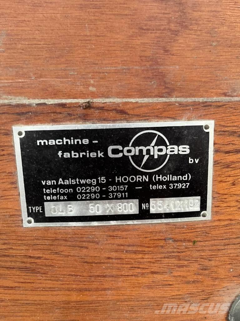 Compas 30 Ton Bunker Hoppers