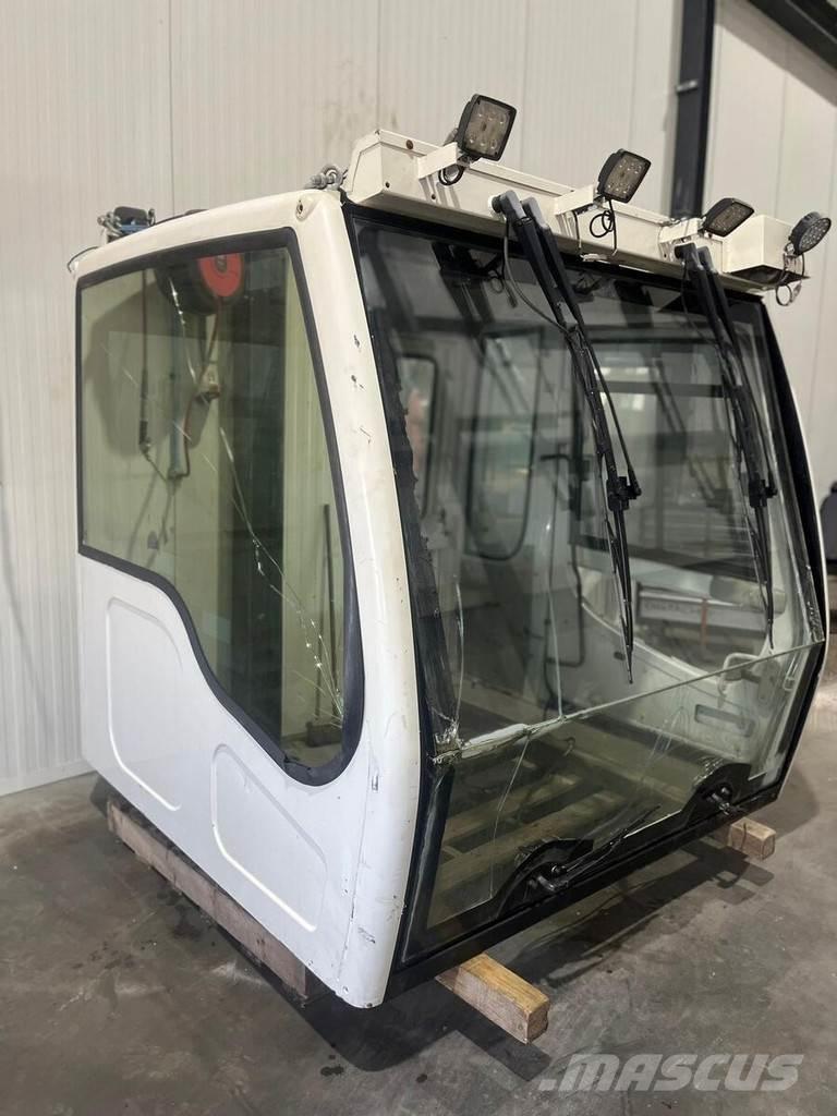 Liebherr Cabine Other components