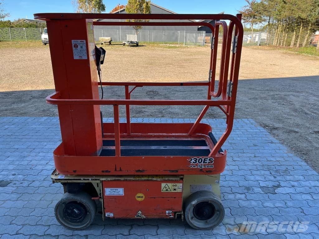JLG 1230 ES Used Personnel lifts and access elevators