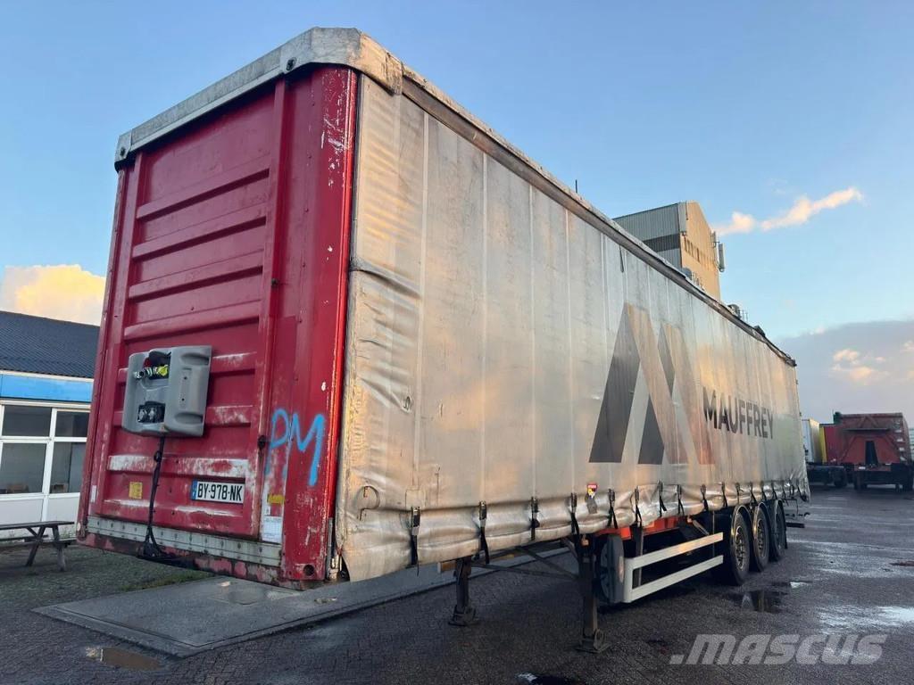 Fruehauf DISC Curtain sider semi-trailers