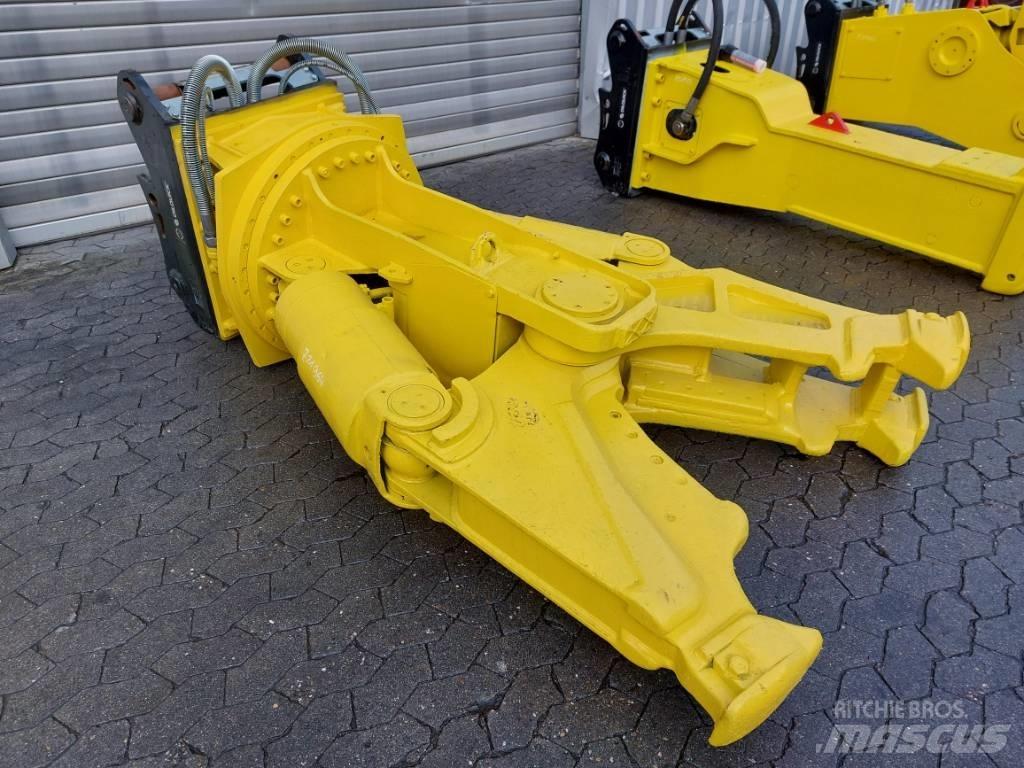 Atlas Copco CC2500 Cutters