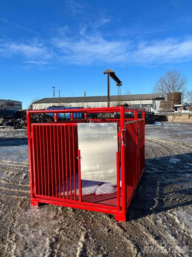 Dinapolis G 240 Farm machinery