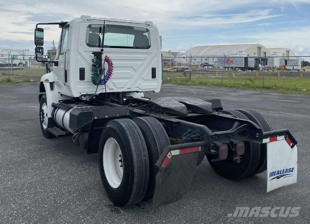 International MV607 Prime Movers