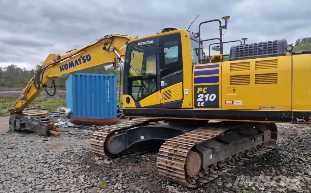 Komatsu PC 210 LC Crawler excavators