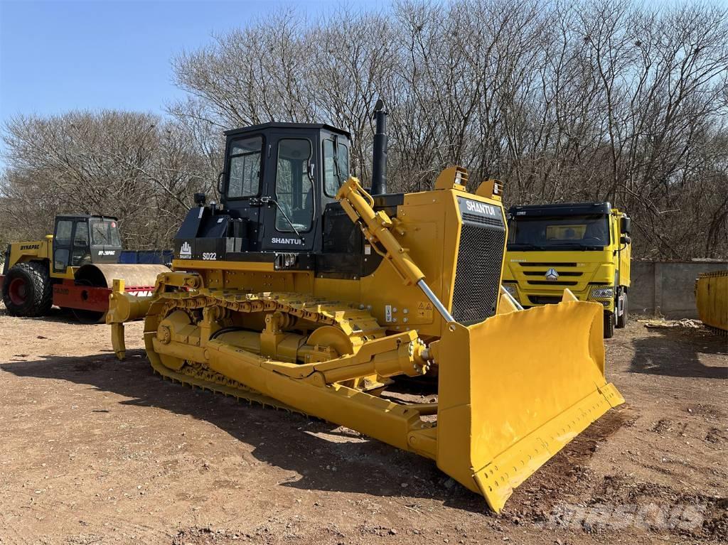 Shantui SD 22 Crawler dozers