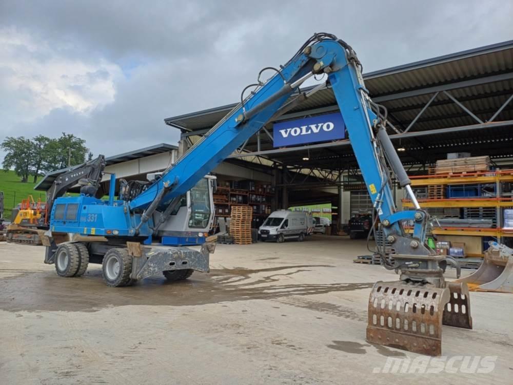 Fuchs MHL 331 Waste / industry handlers