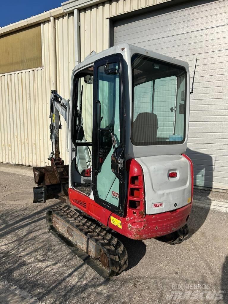 Takeuchi TB216 Mini excavators < 7t (Mini diggers)