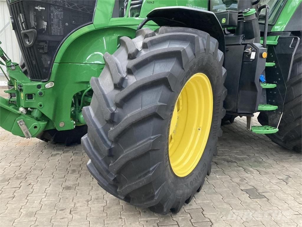 John Deere 7R 310 Tractors