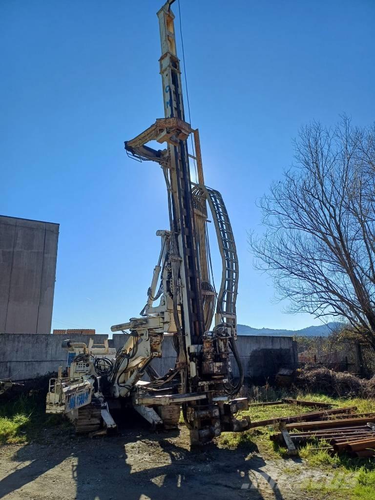 CMV MK 1500M Surface drill rigs