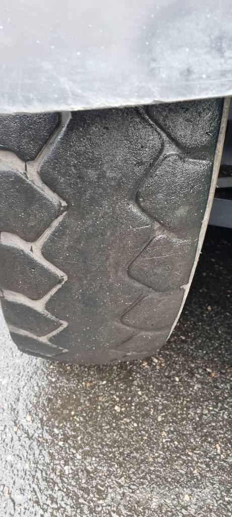 Konecranes 12-1200 Diesel trucks