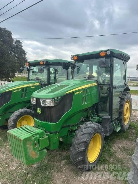 John Deere 5090 GN Tractors
