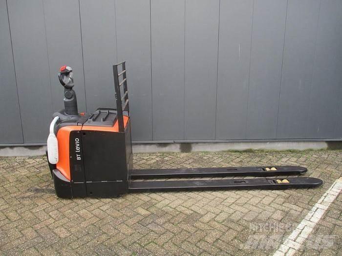 Toyota LPE 250 Low lift with platform