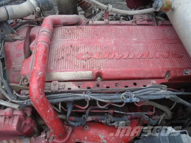 Kenworth W 900 L Prime Movers